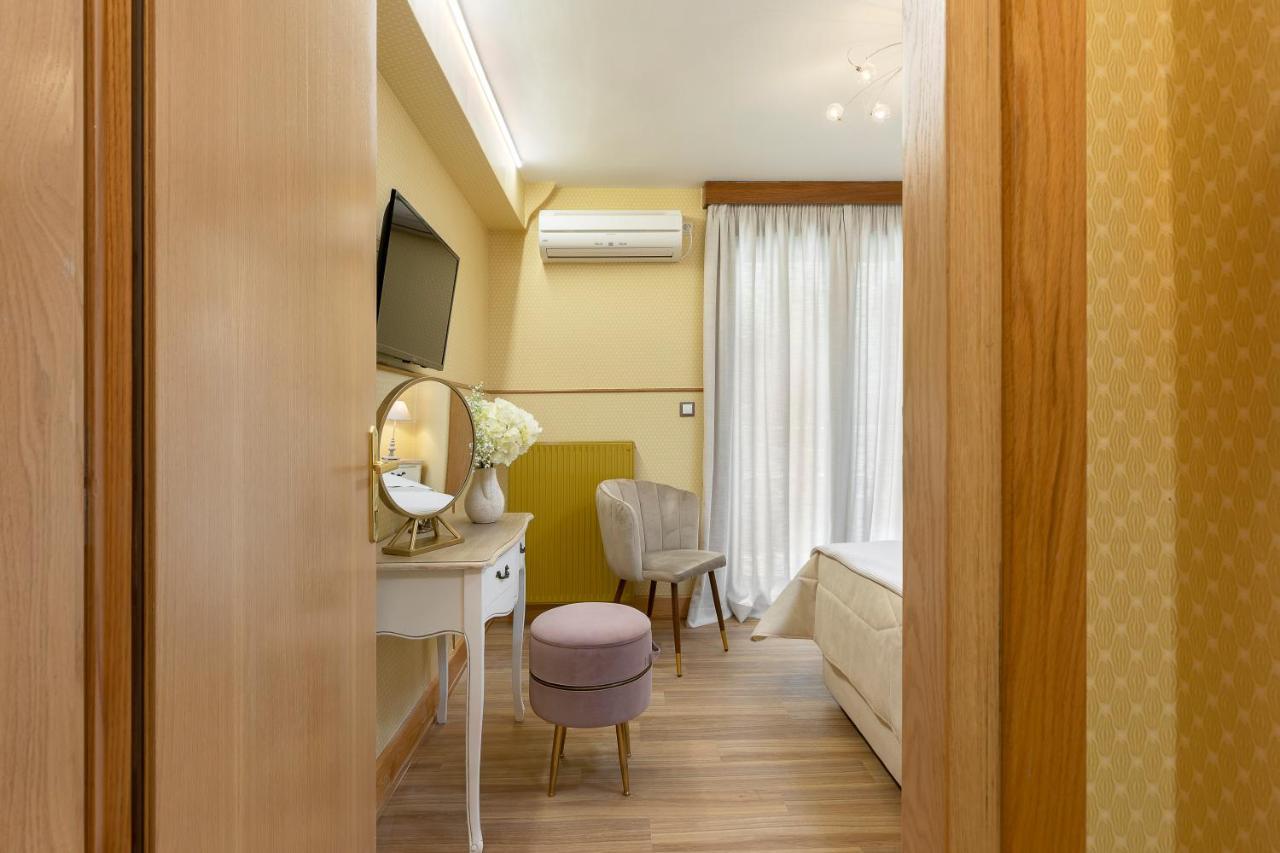 Vouliagmeni'S Elegance By Acropolis Suites Athene Buitenkant foto