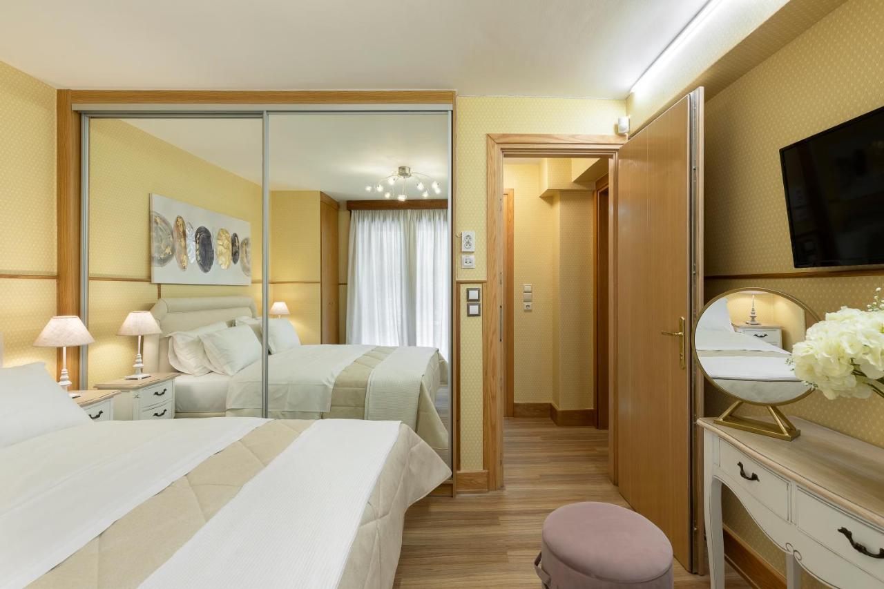 Vouliagmeni'S Elegance By Acropolis Suites Athene Buitenkant foto